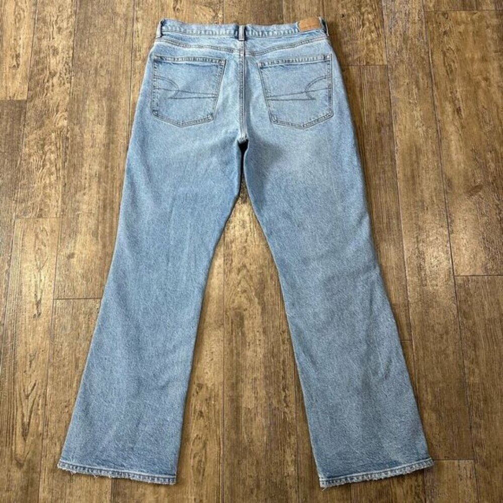 American Eagle ‘90s BOOT CUT Size 12 Blue High Rise Jeans Denim Pants 33x30.5 - Picture 3 of 13